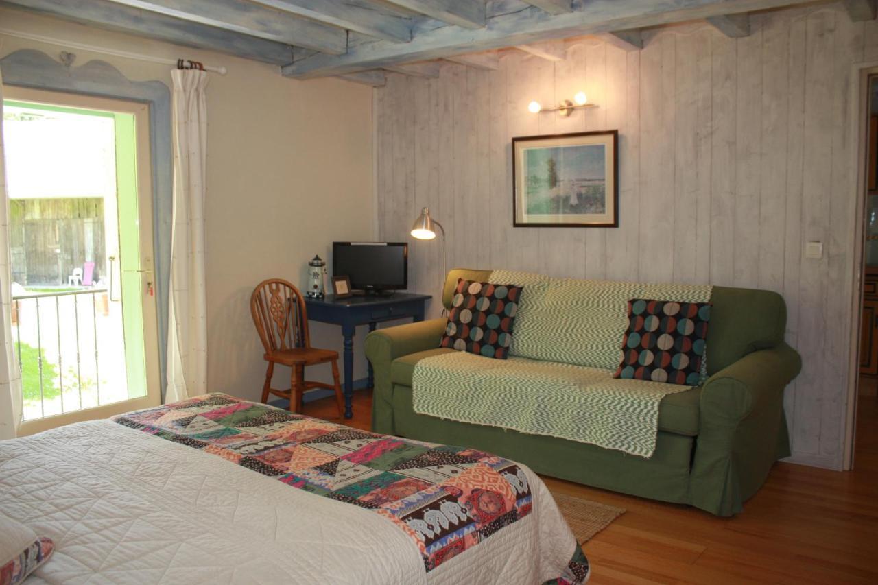 La Clairiere Du Moulin Bed & Breakfast Lepin-le-Lac Luaran gambar