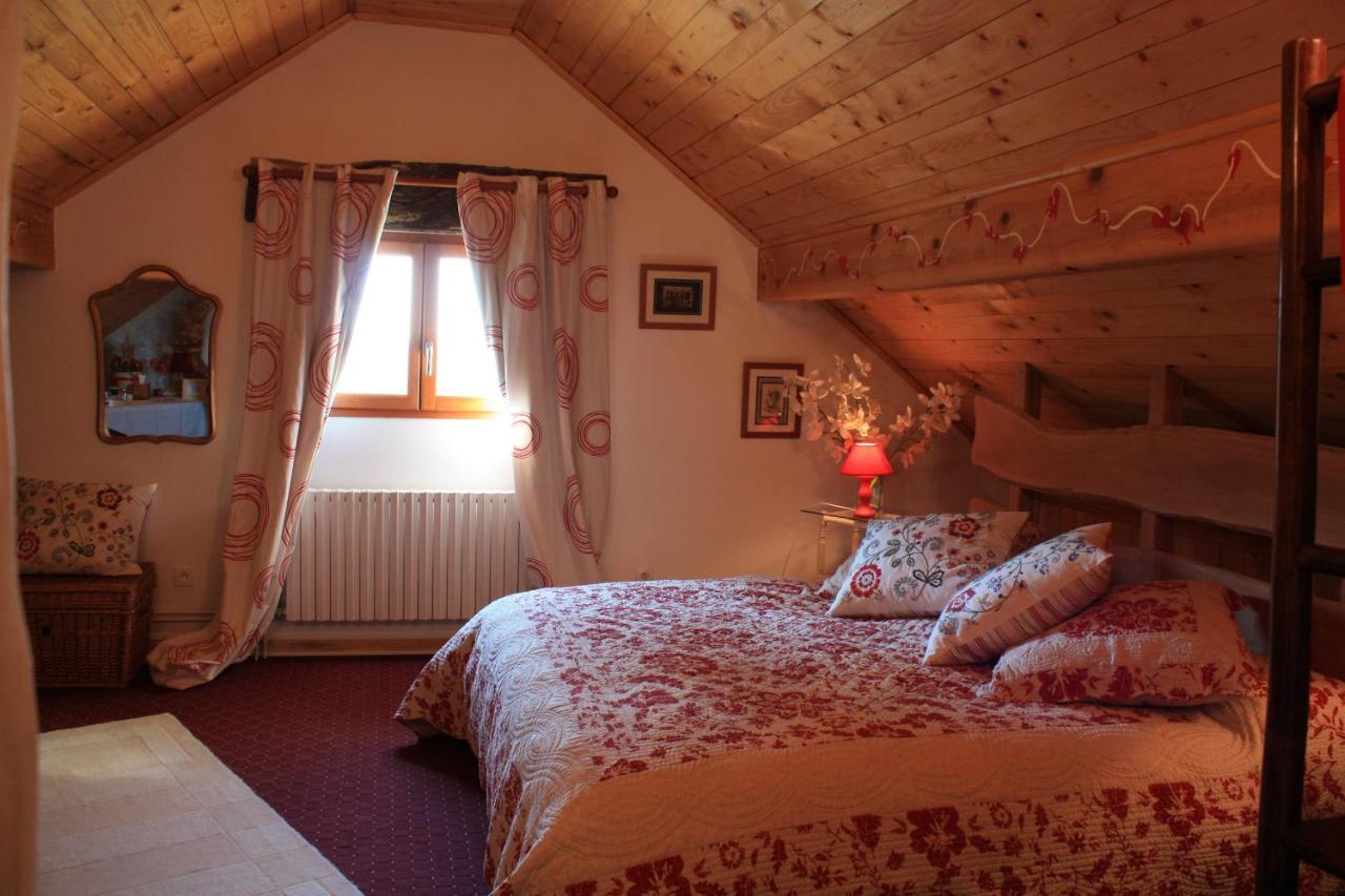La Clairiere Du Moulin Bed & Breakfast Lepin-le-Lac Luaran gambar