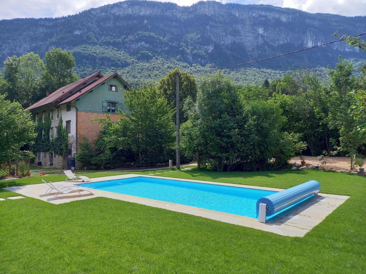 La Clairiere Du Moulin Bed & Breakfast Lepin-le-Lac Luaran gambar