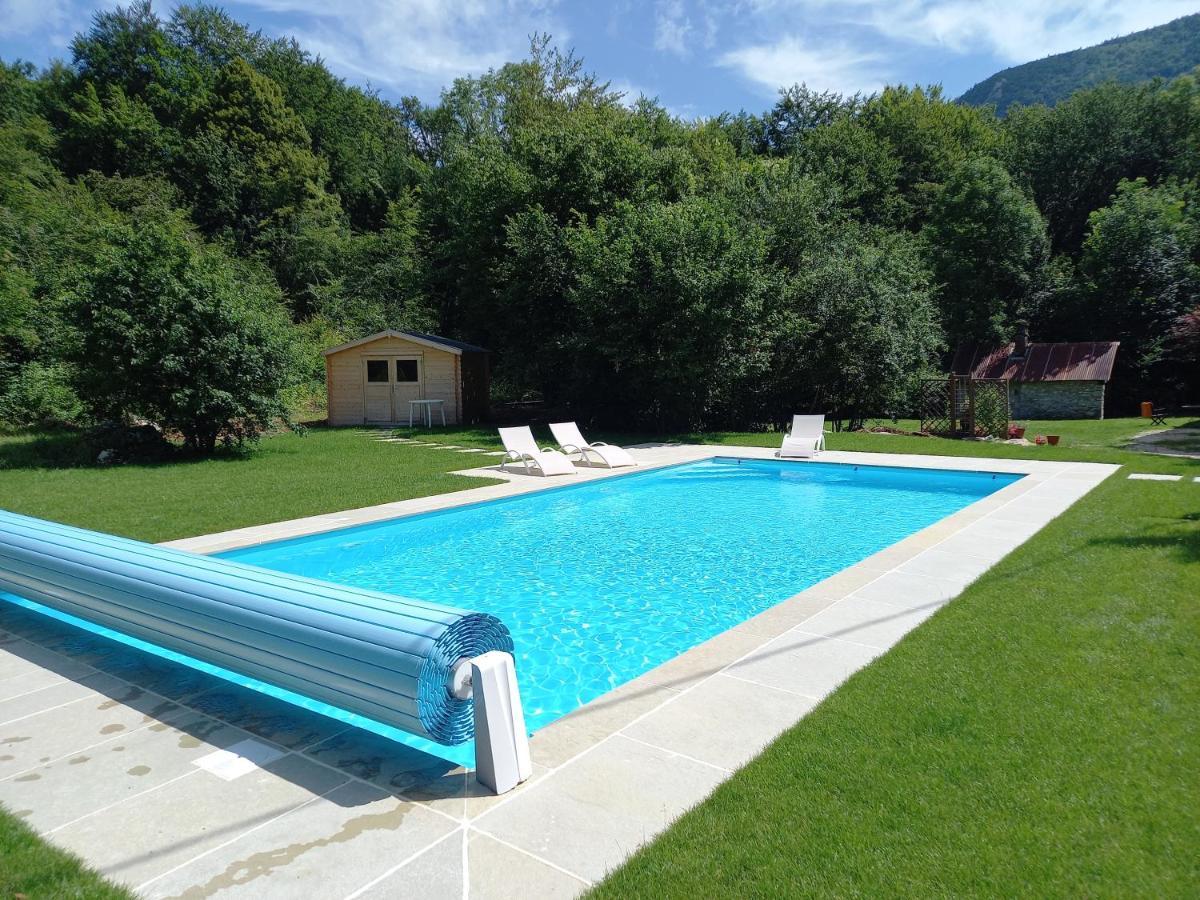 La Clairiere Du Moulin Bed & Breakfast Lepin-le-Lac Luaran gambar