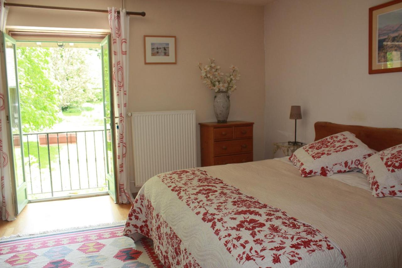 La Clairiere Du Moulin Bed & Breakfast Lepin-le-Lac Luaran gambar