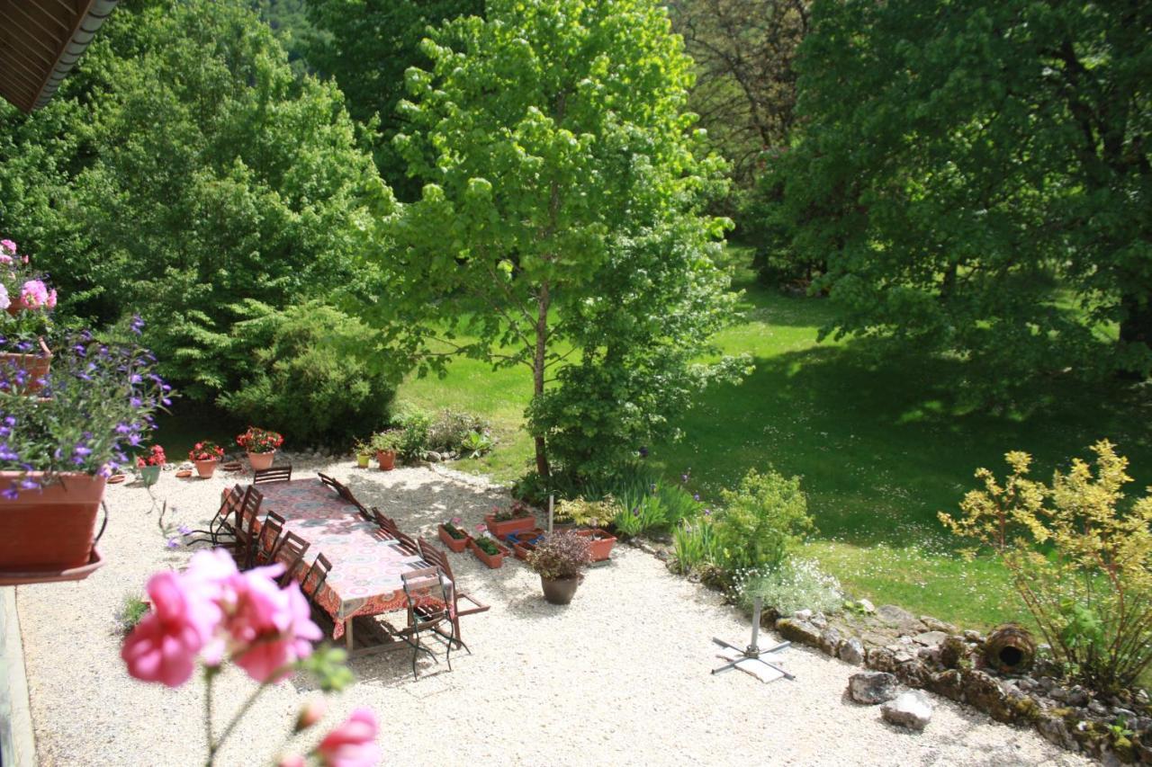 La Clairiere Du Moulin Bed & Breakfast Lepin-le-Lac Luaran gambar