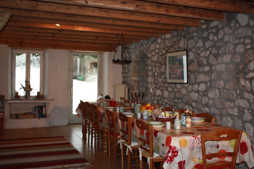 La Clairiere Du Moulin Bed & Breakfast Lepin-le-Lac Luaran gambar